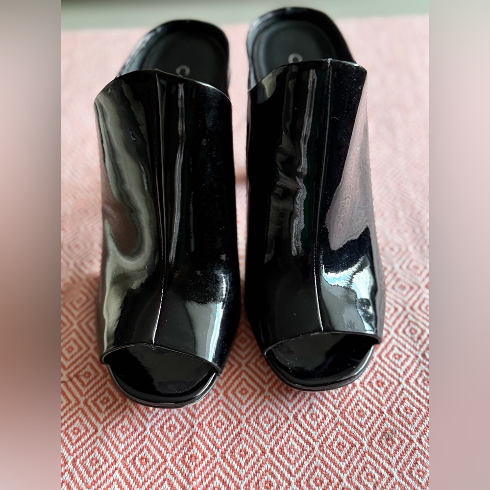 Calvin Klein Glossy Black Mules - Picture 3 of 4